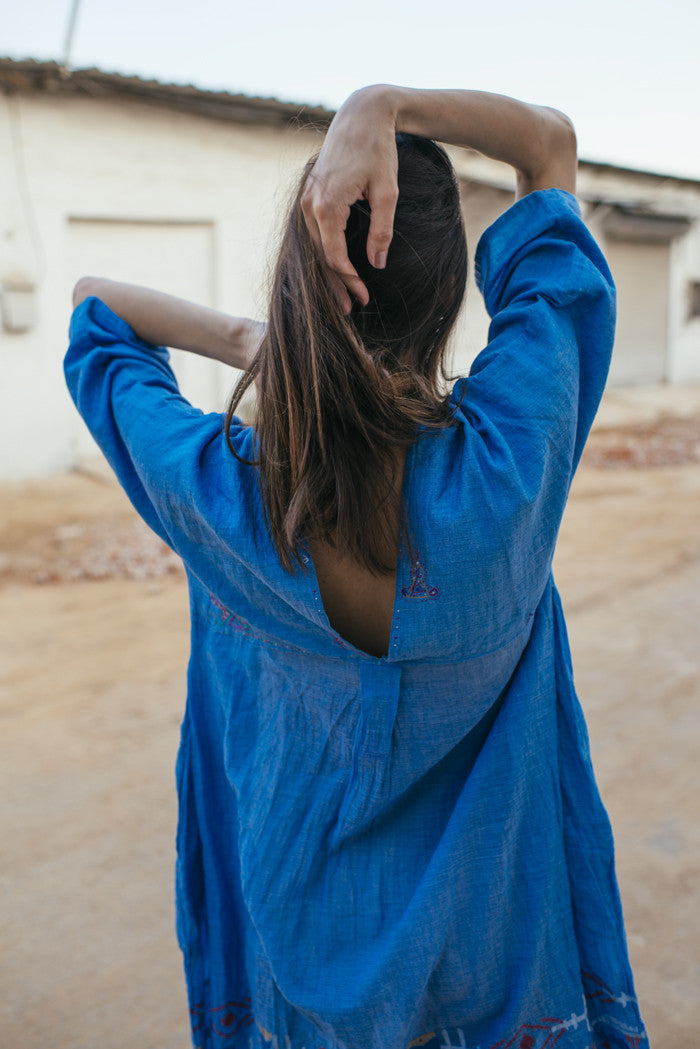 V NECK EMBROIDERED DRESS, DENIM - SAAKI