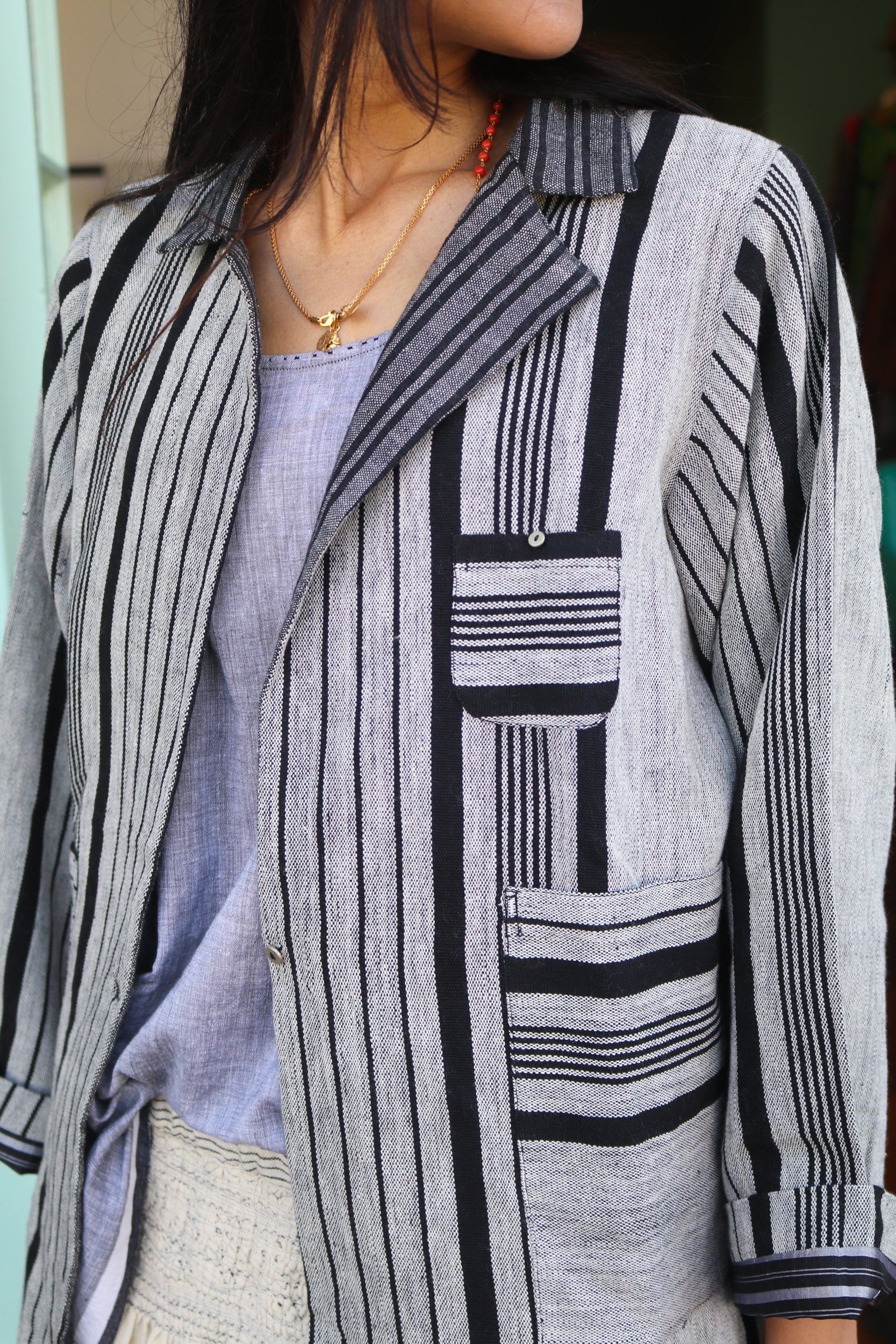 STRIPE BLAZER, GREY - SAAKI