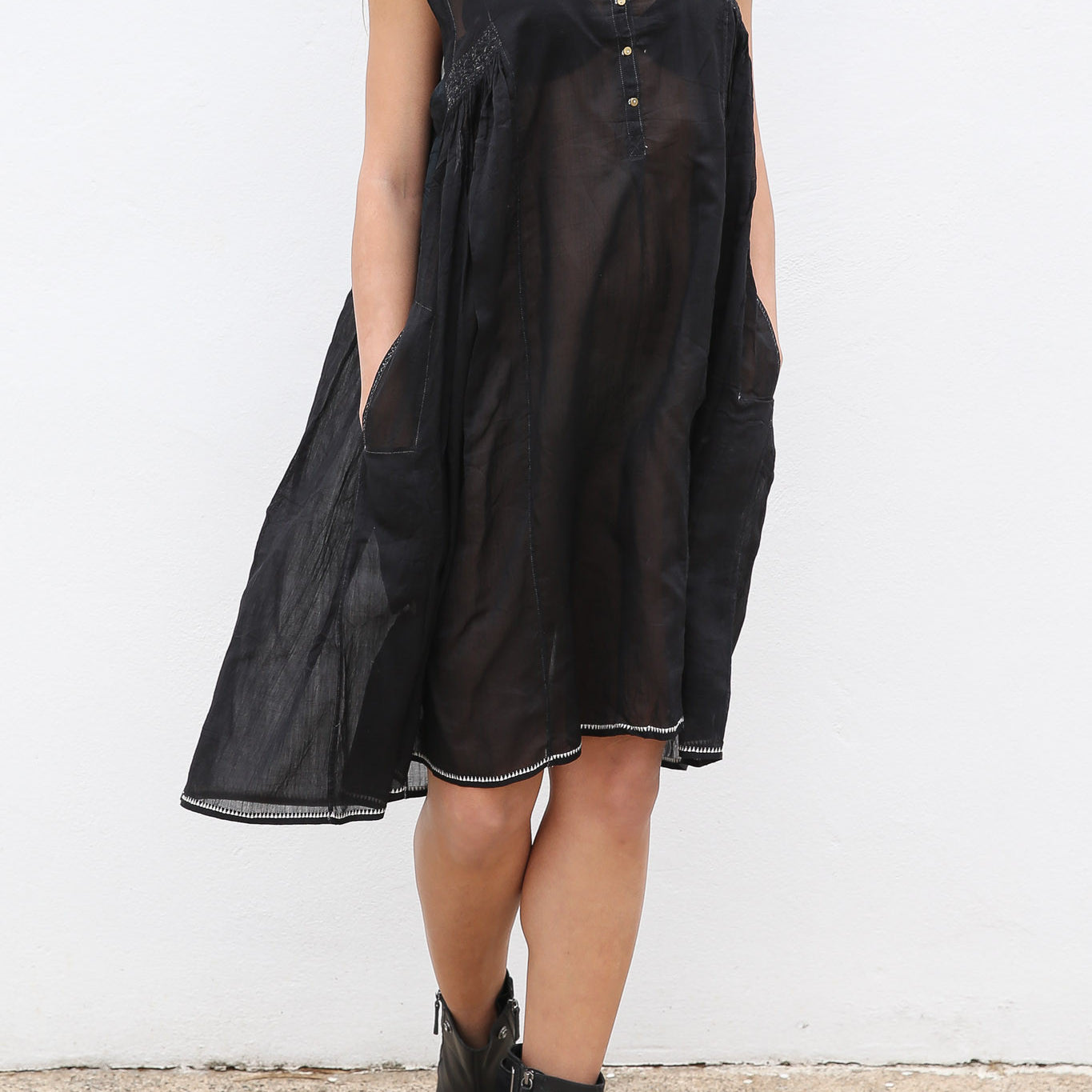 LAYER&LOOM