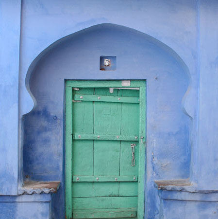 BLUE