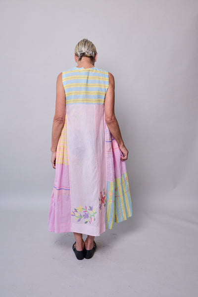 DELILAH DRESS SLEEVELESS, PASTEL PINK COTTON