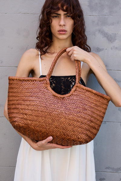 NANTUCKET LARGE WOVEN TOTE BASKET, TAN BROWN LEATHER  DRAGON DIFFUSION