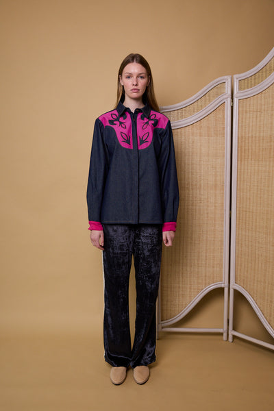 DYNASTY SHIRT, DENIM/PINK COTTON APPLIQUE