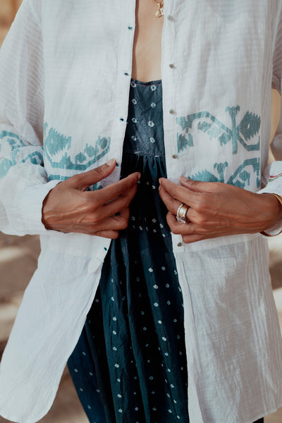 SKY JAMDANI SHIRT, WHITE // BLUE COTTON SILK