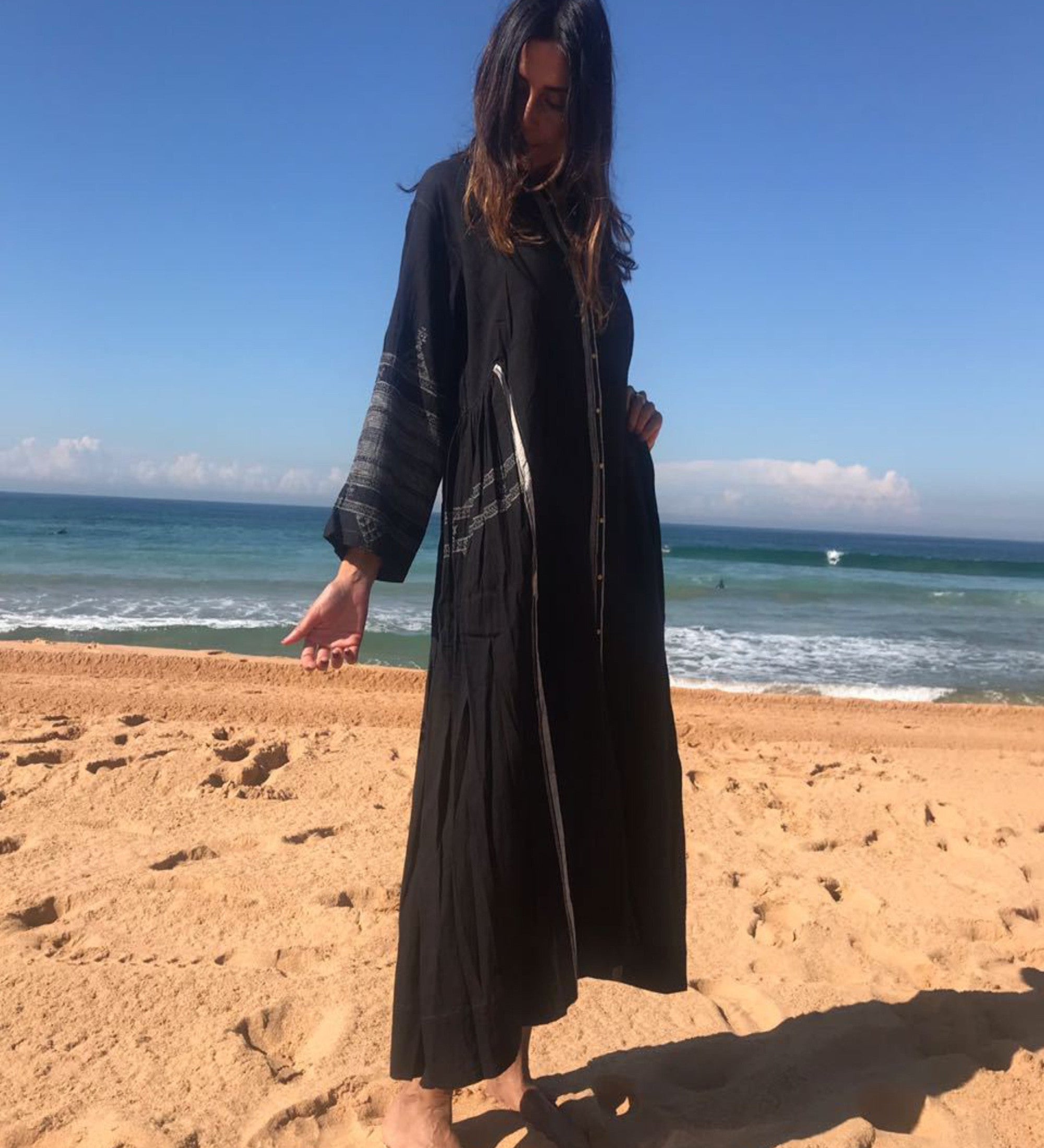 COTTON BUTTON-UP CAFTAN, BLACK - SAAKI