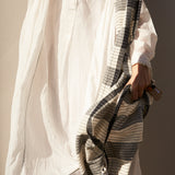 STRIPE SCARF, WHITE/BLACK COTTON