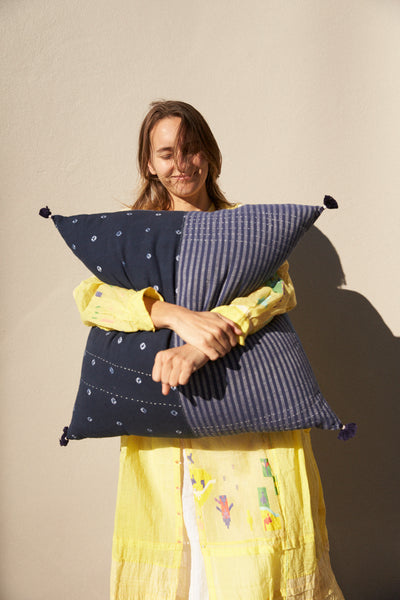 INDIGO 01, CUSHION