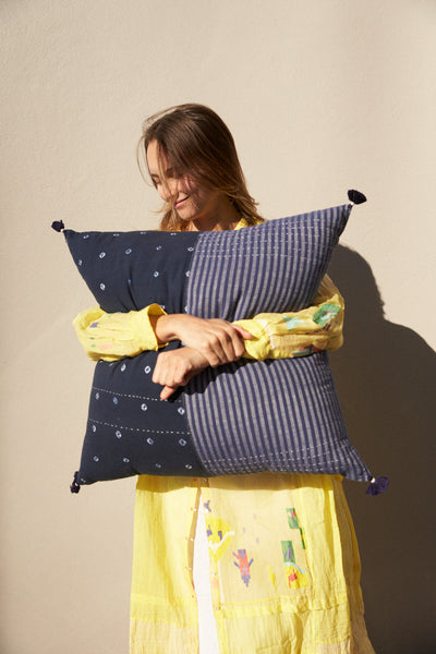 INDIGO 01, CUSHION