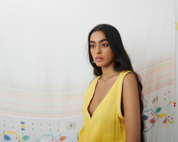 KAVERI VEST, MARIGOLD YELLOW COTTON