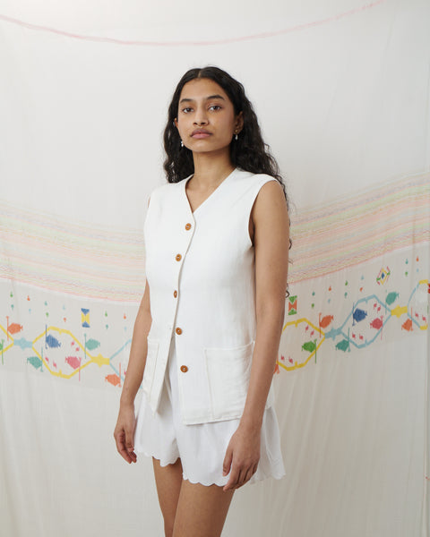 SWATANTRA SHORT, WHITE COTTON POPLIN