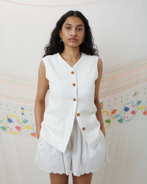 SWATANTRA SHORT, WHITE COTTON POPLIN