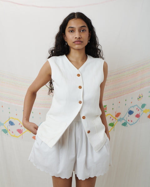 SWATANTRA SHORT, WHITE COTTON POPLIN