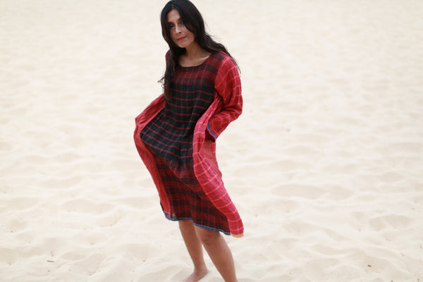 LONG SLEEVED DRESS, RED CHECK - SAAKI