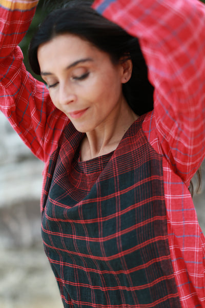 LONG SLEEVED DRESS, RED CHECK - SAAKI