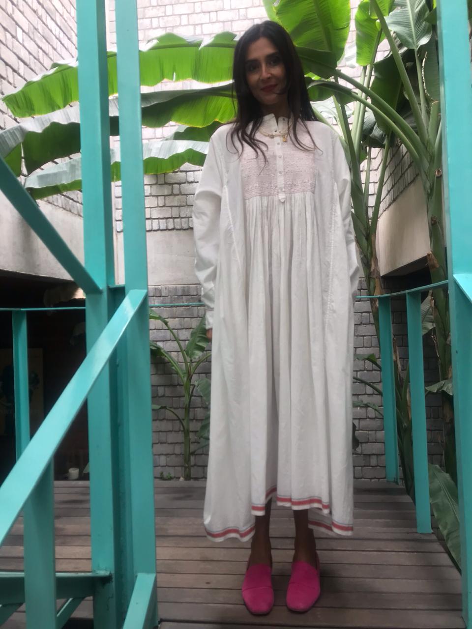 SHIRT DRESS EMBROIDERY, WHITE // RED - SAAKI