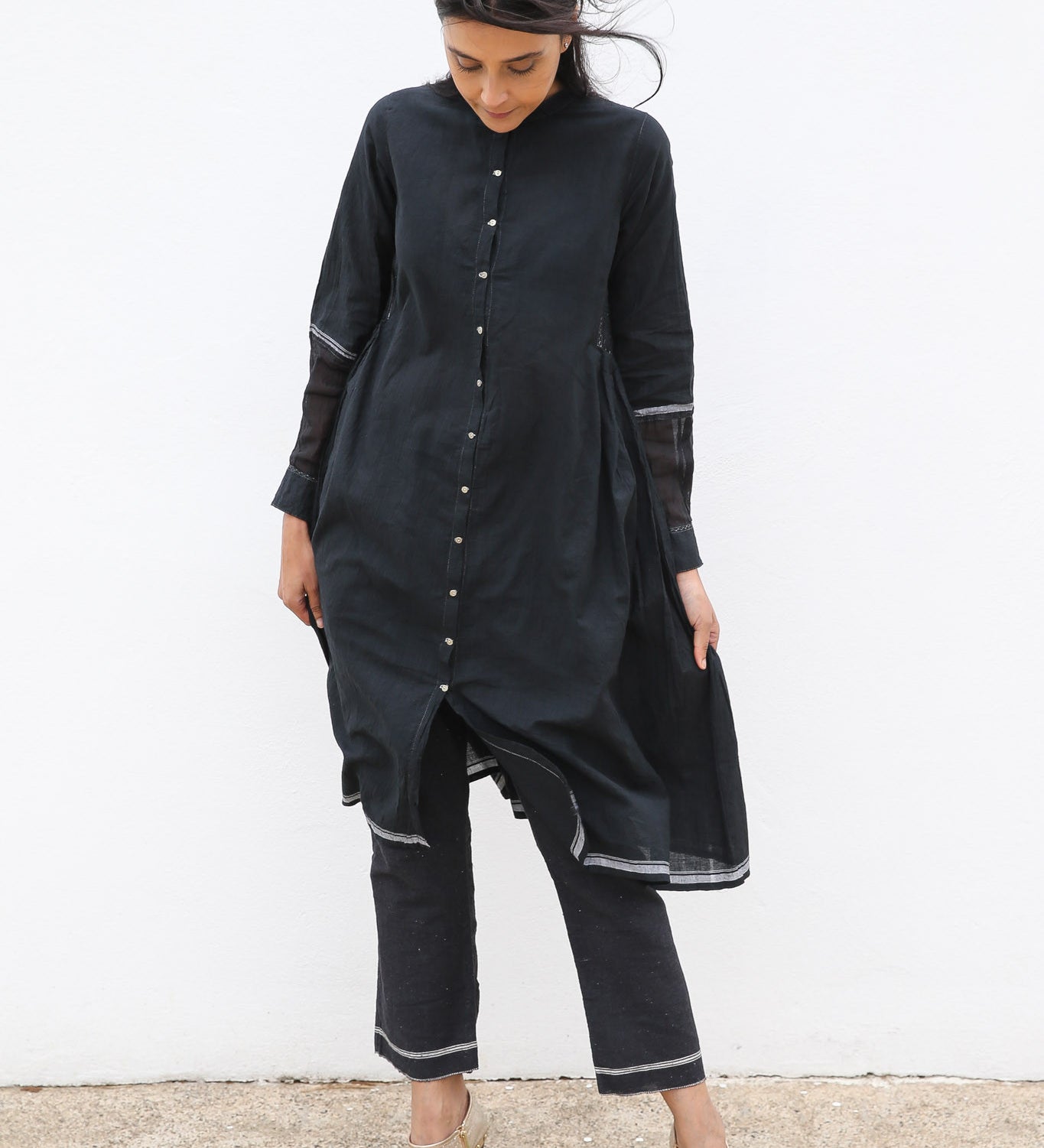 NOORI JACKET DRESS, BLACK HANDWOVEN - SAAKI