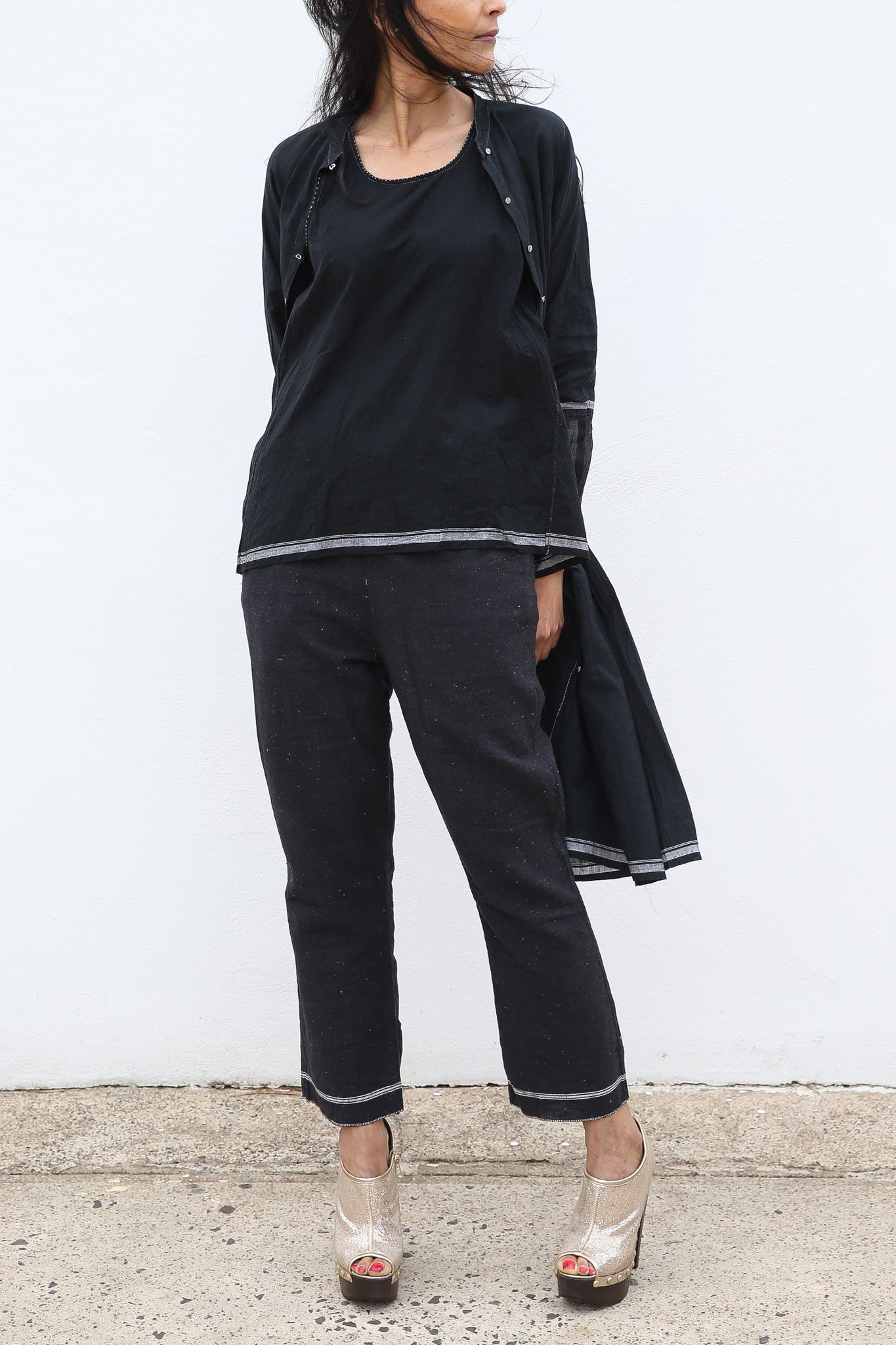 BANIYAAN TANK TOP, BLACK HANDWOVEN - SAAKI