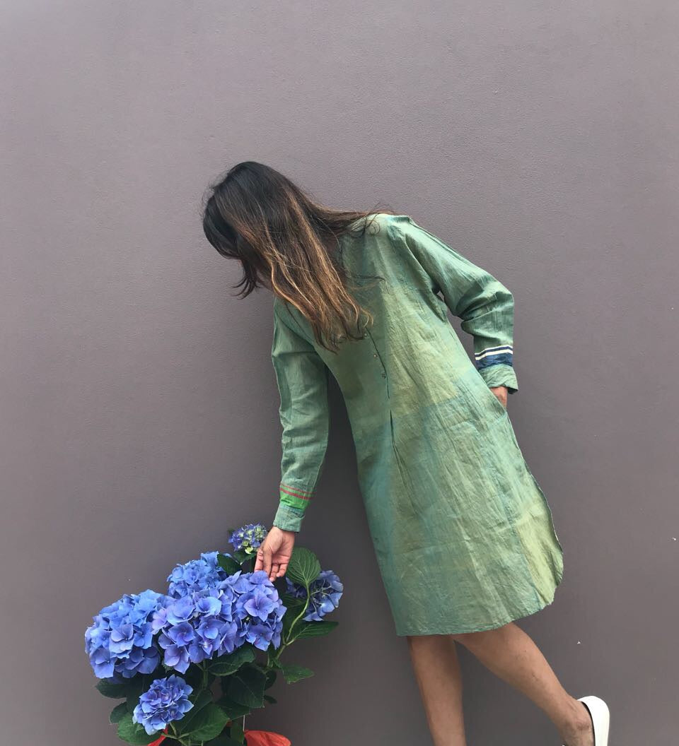 SHIRT SLIT DRESS, GREEN - SAAKI
