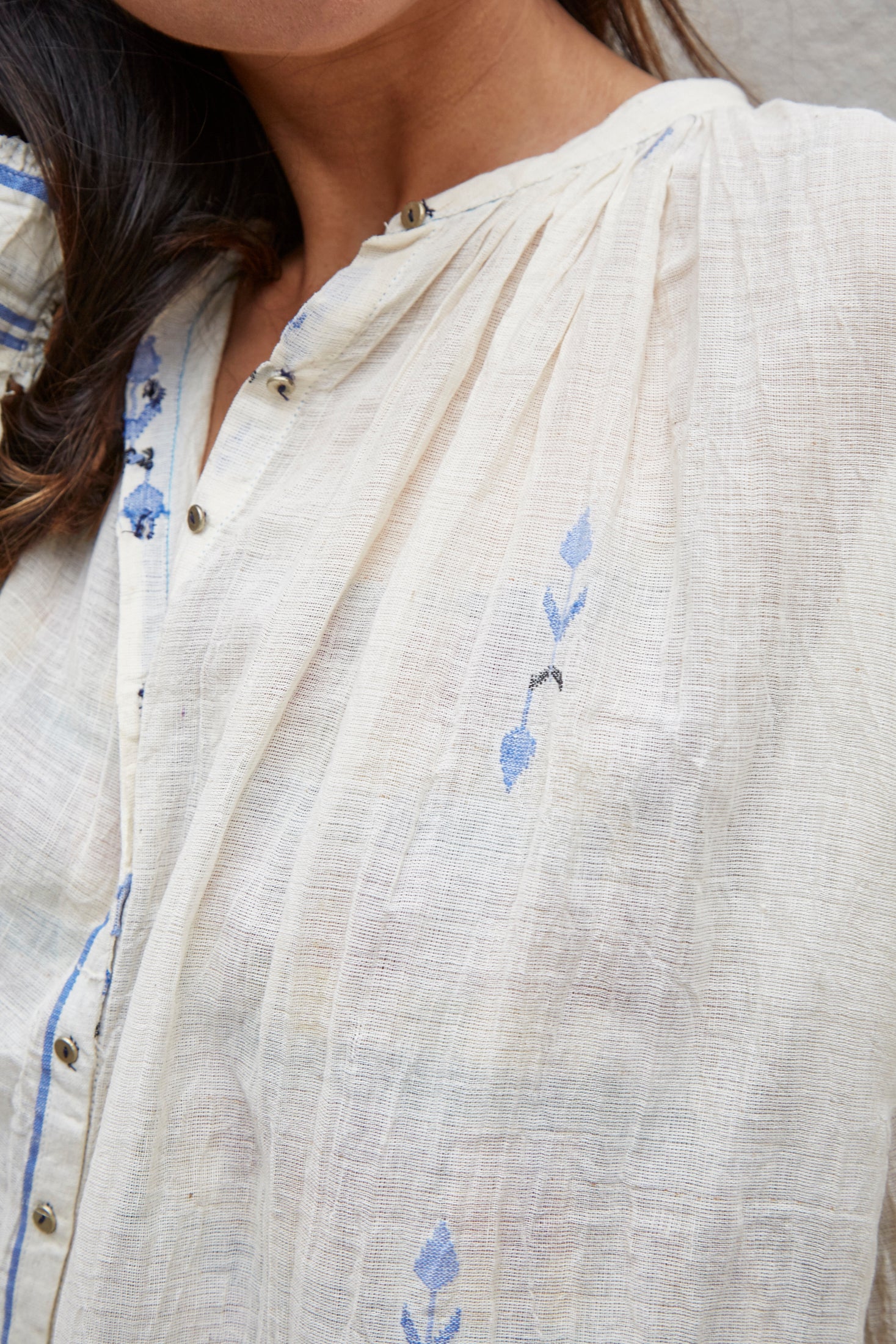 FLORAL WEAVE SHIRT, IVORY // INDIGO - SAAKI