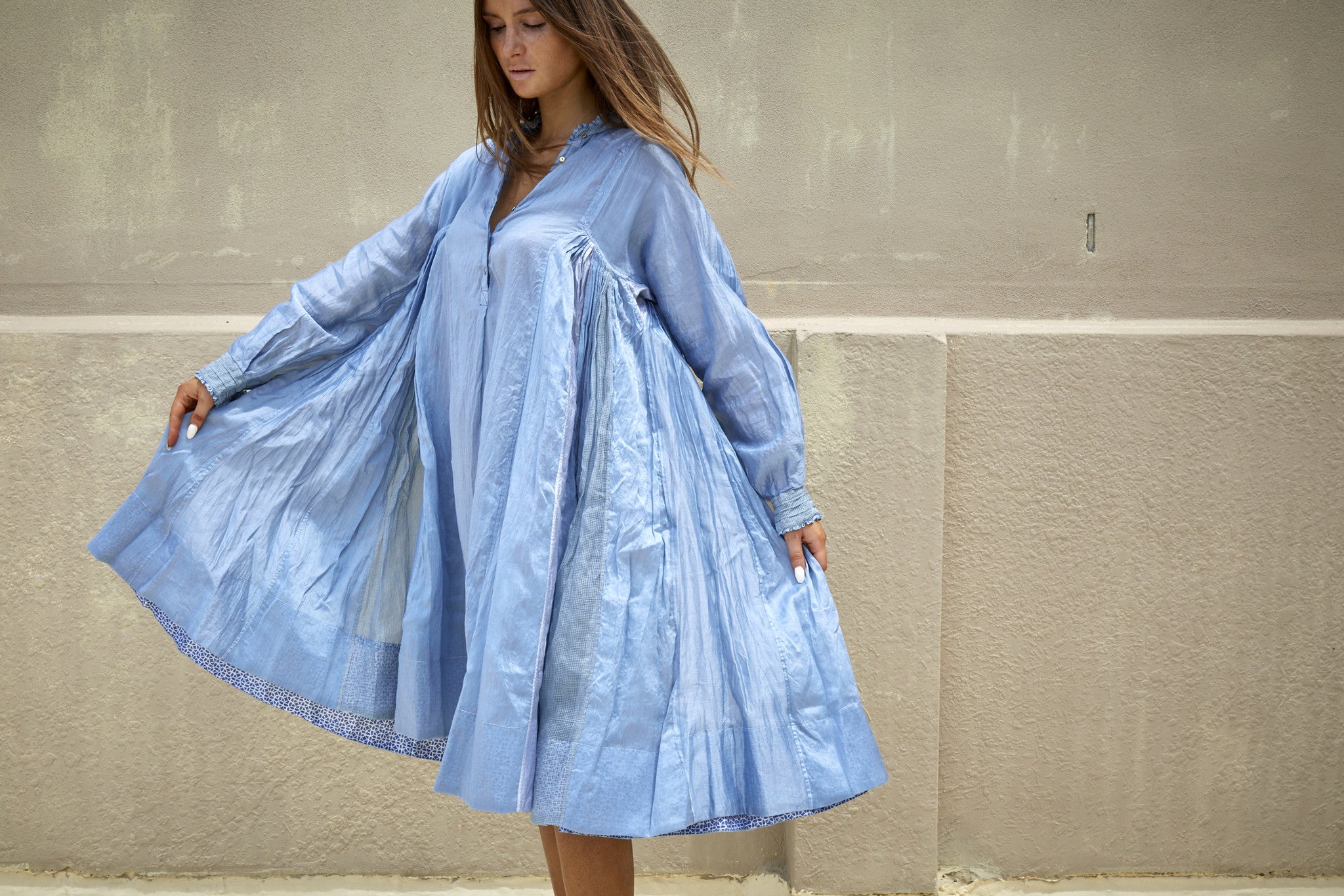 RANGREZ SILK SHIRT DRESS, SKY BLUE - SAAKI