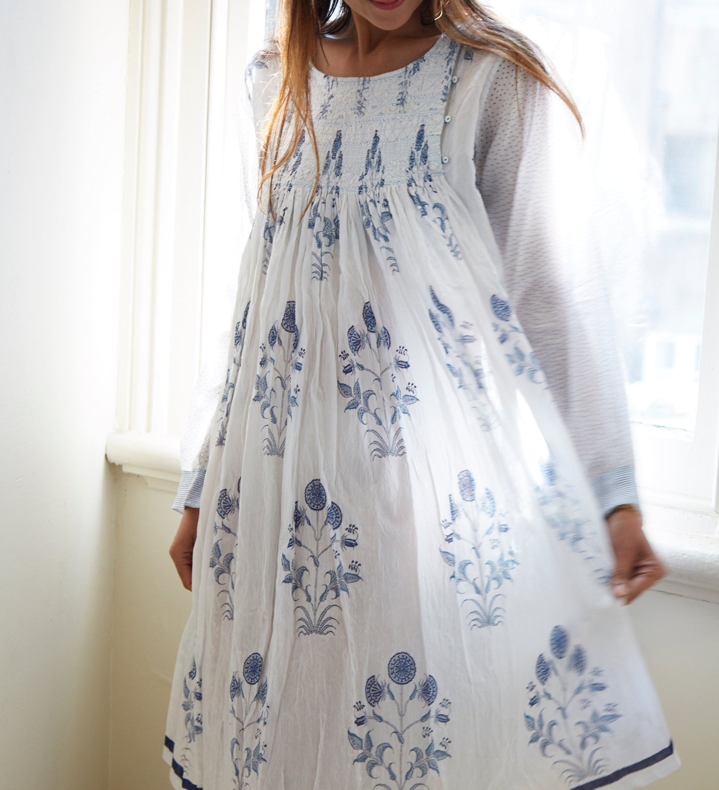 BOTANIC BLOCK PRINT DRESS, BLUE // WHITE - SAAKI