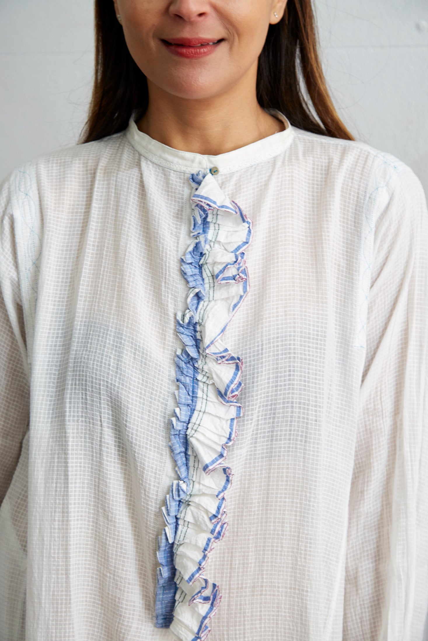 FRONT RUFFLE DRESS, WHITE // BLUE WAFFLE - SAAKI