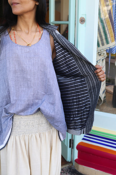 STRIPE BLAZER, GREY - SAAKI
