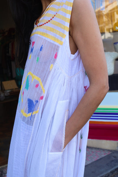 MUSLIN JAMDANI//YELLOW STRIPE DRESS, WHITE - SAAKI