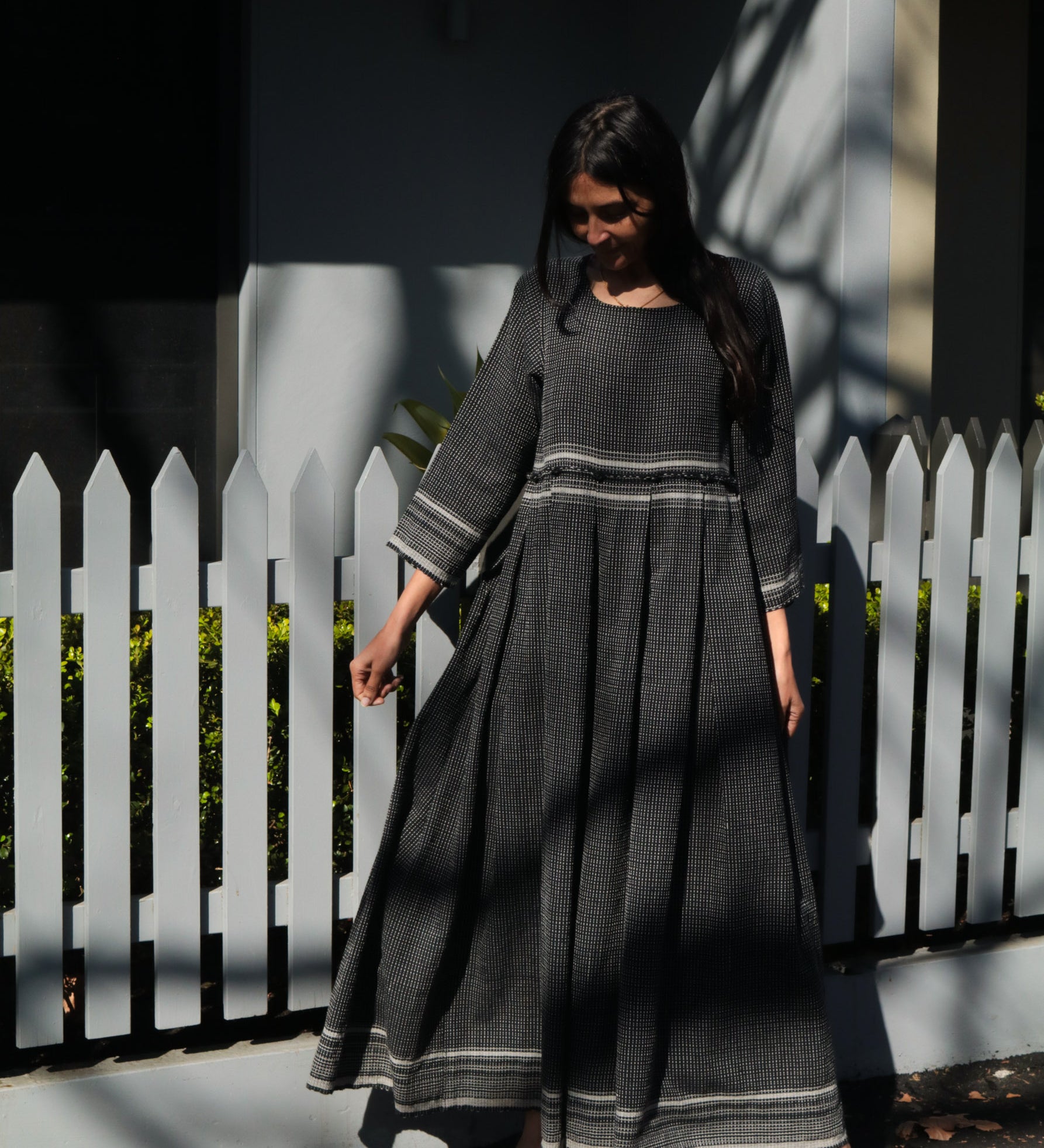 STITCH DRESS, BLACK WOOL - SAAKI
