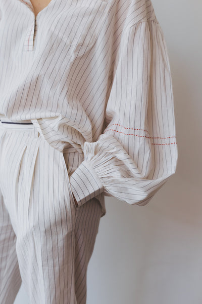 JASMINE SHIRT, IVORY/INDIGO PINSTRIPE COTTON