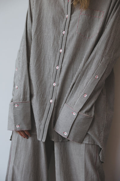 LEILA SHIRT, WHITE/BLACK PINSTRIPE COTTON