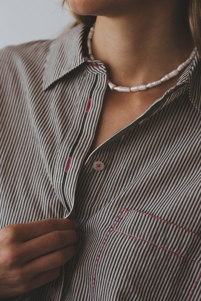 LEILA SHIRT, WHITE/BLACK PINSTRIPE COTTON