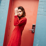 PLEATED CUFF SHIRT DRESS, RED - SAAKI