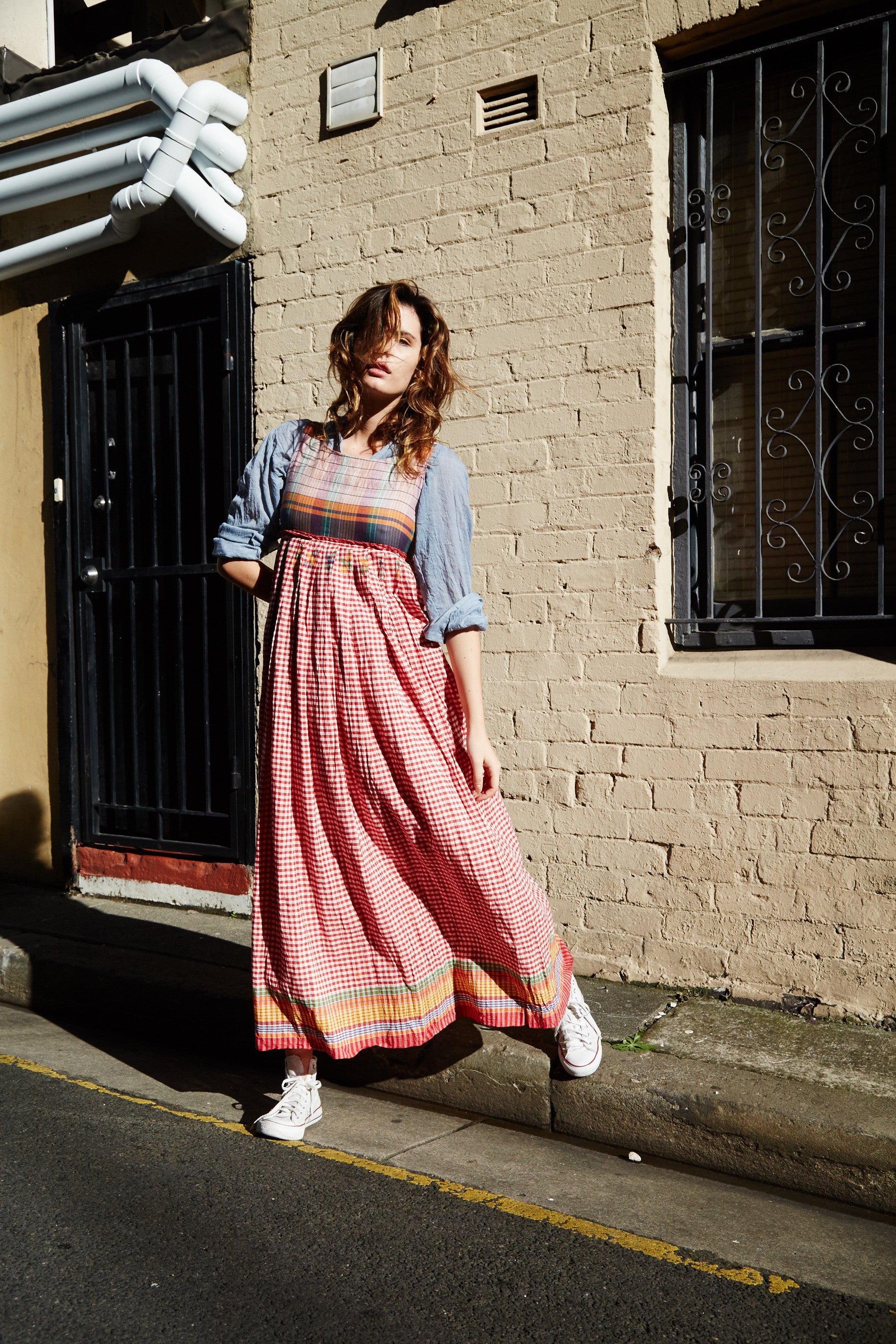 PLEATED MADRAS CHECKED DRESS, RED - SAAKI
